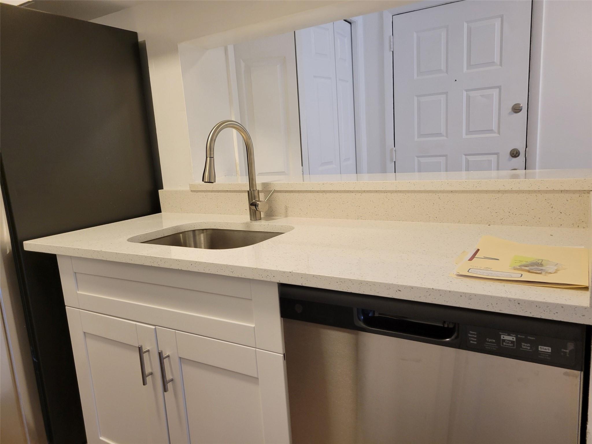 4501 W Mcnab Road 20