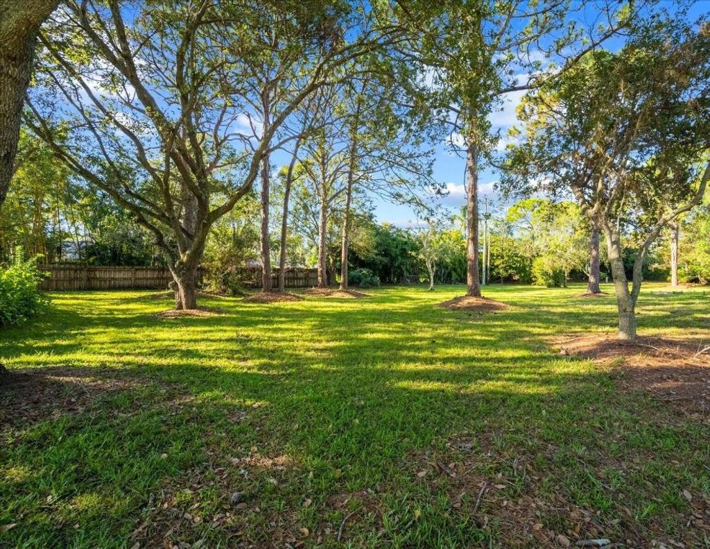 Photo of 0 Shirley Drive, Jupiter, FL 33458 (MLS # R10977938)