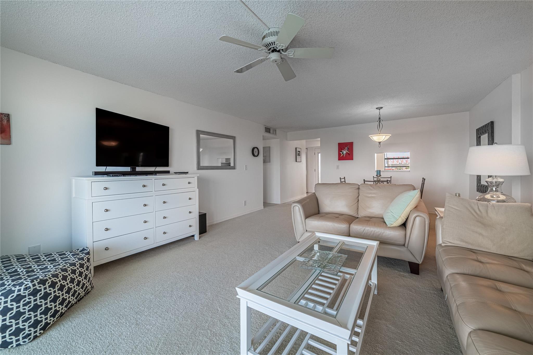 MEADOWBROOK LAKES - Residential