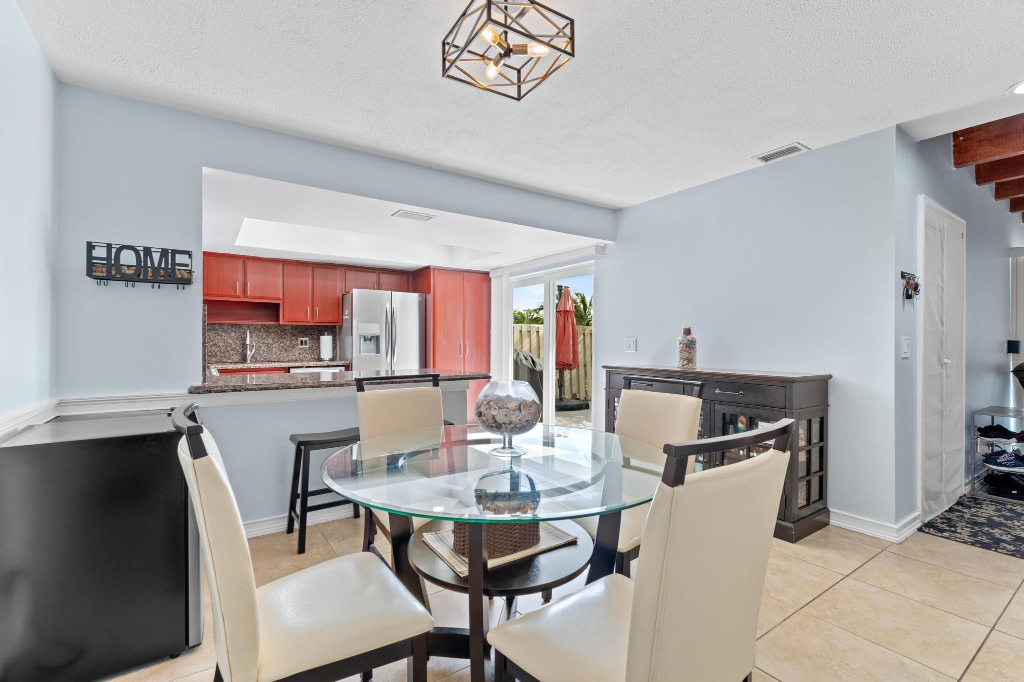 FRENCH QUARTER 2 - Residential