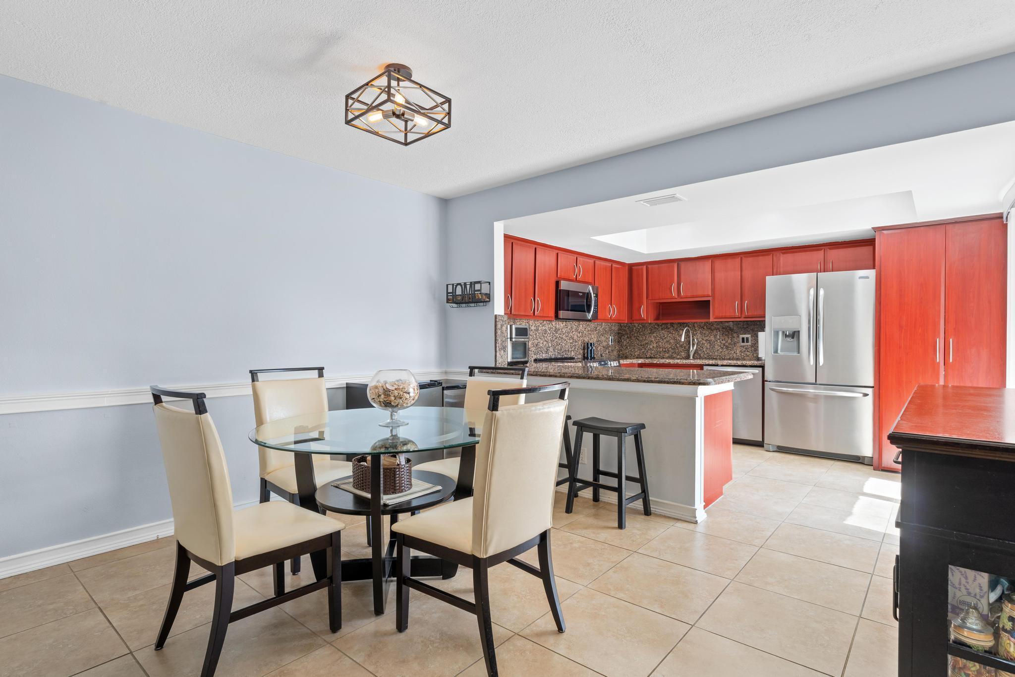 FRENCH QUARTER 2 - Residential