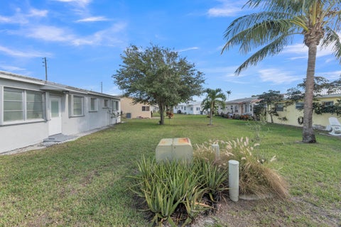 Tiny photo for 3240 SHERIDAN Lane #117, Hollywood, FL 33021 (MLS # B26075146)