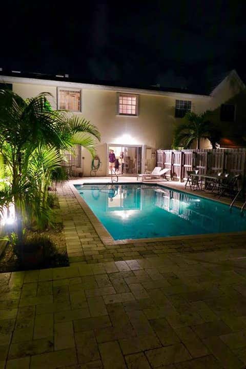 Featured picture for the property R10729419