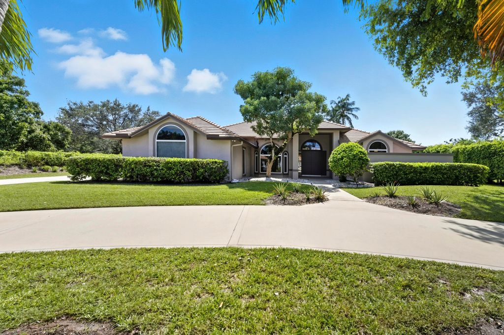 Photo of 8776 Man O War Road, Palm Beach Gardens, FL 33418 (MLS # R11134660)