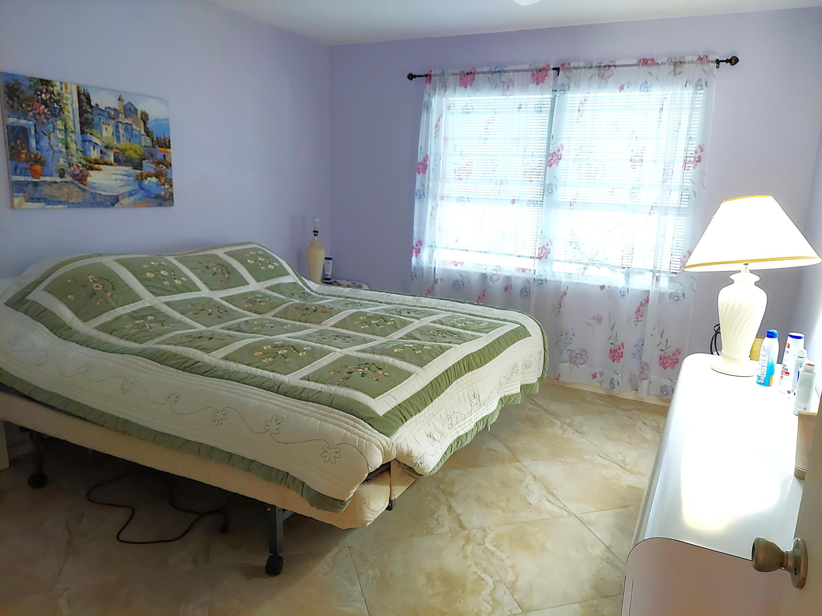 ASHBY D CONDO - Residential