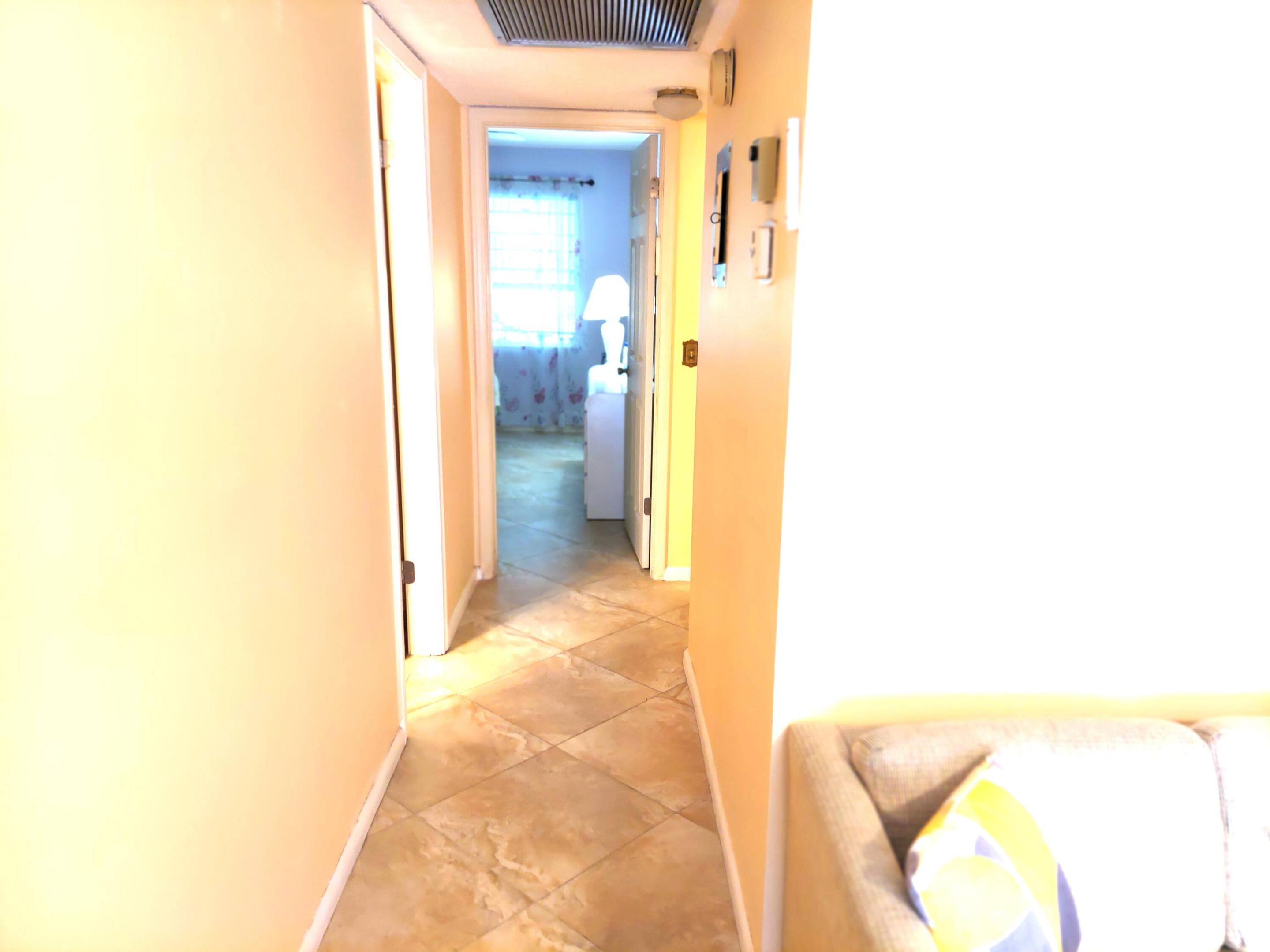 ASHBY D CONDO - Residential