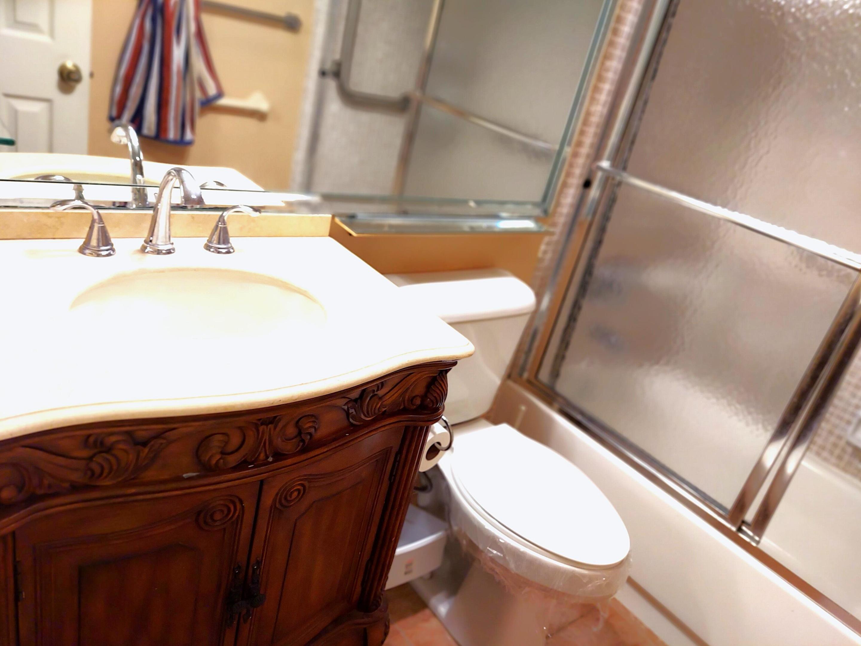 ASHBY D CONDO - Residential