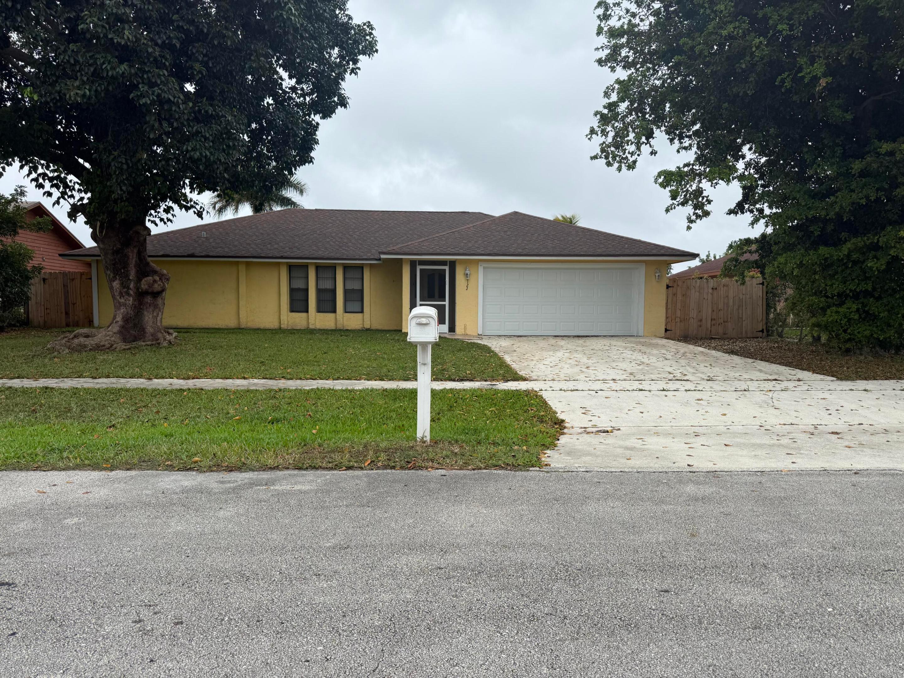 LA MANCHA 3 - Residential Lease