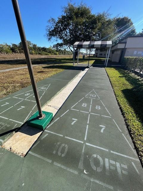 Sunrise Lakes - Residential