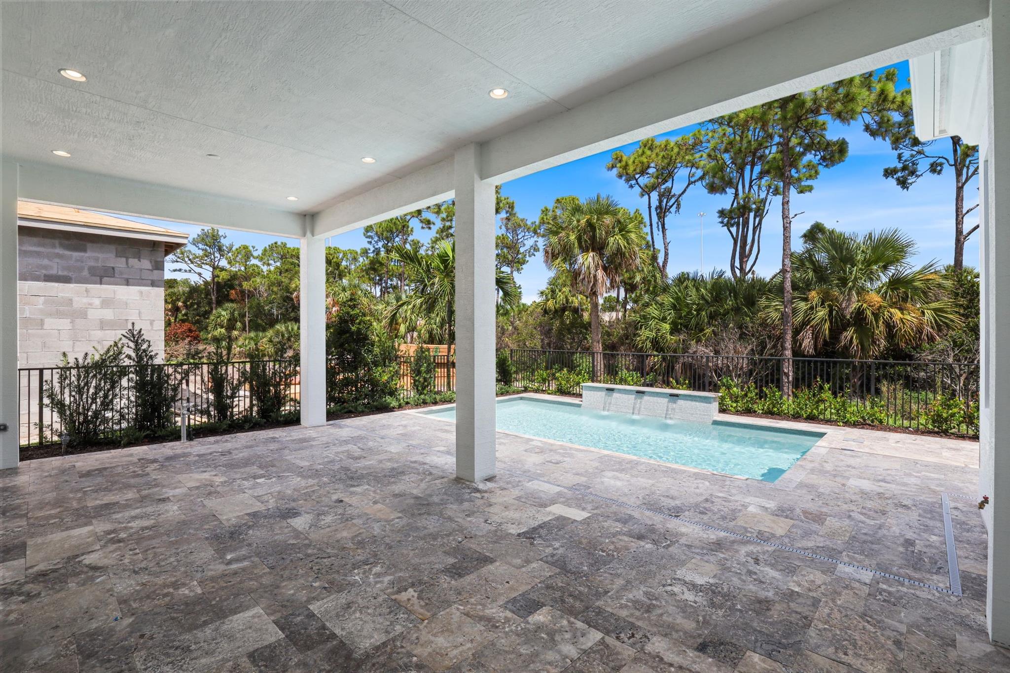 Artistry Palm Beach - Residential