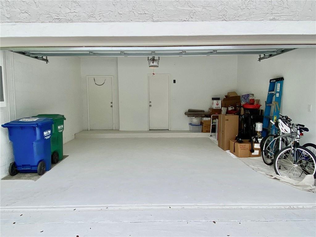 KENSINGTON SOUTH - Residential