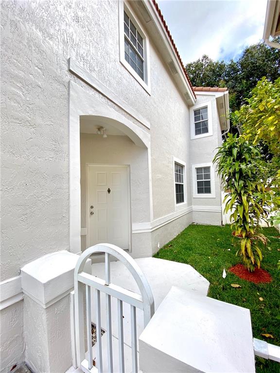 KENSINGTON SOUTH - Residential