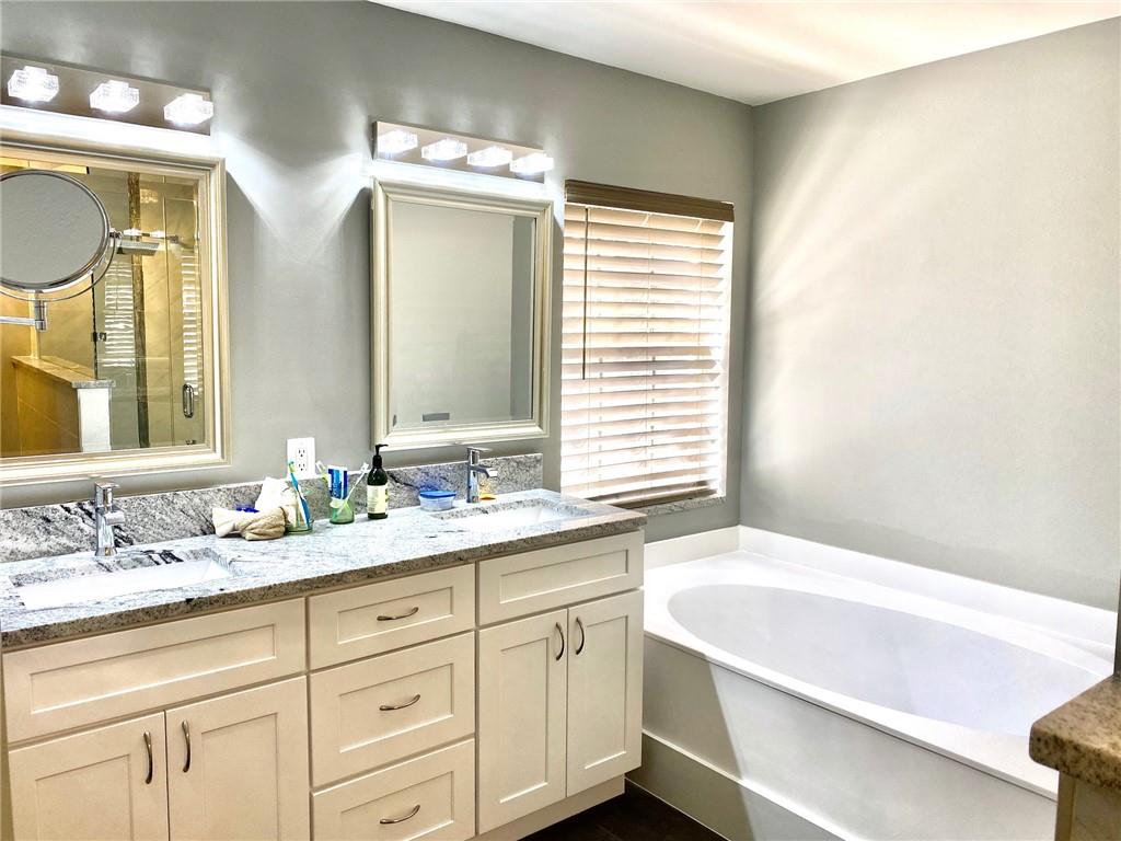 KENSINGTON SOUTH - Residential