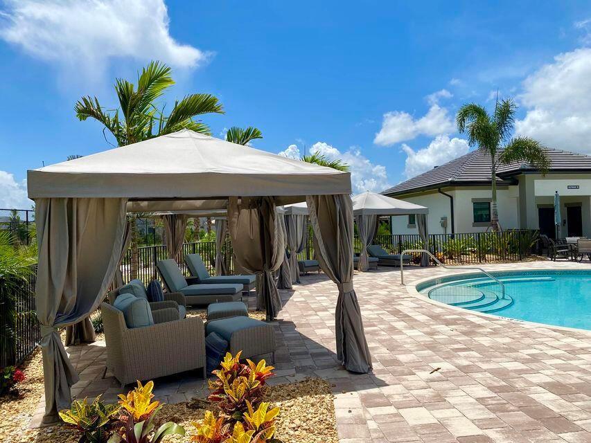 FIELDS AT GULFSTREAM POLO - Residential Lease