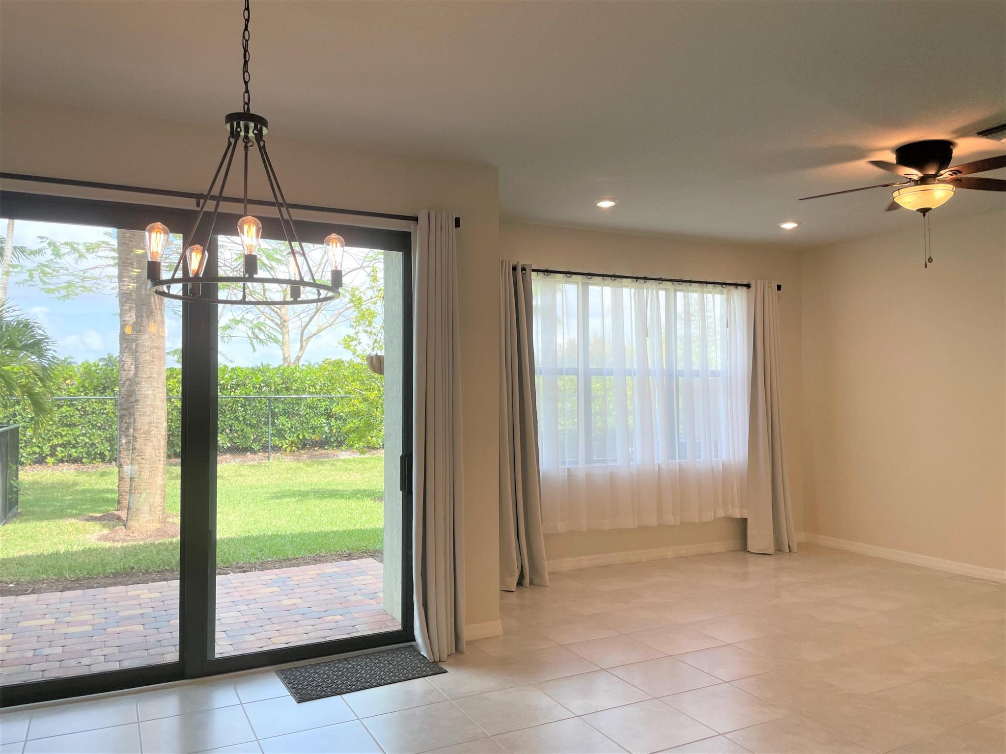 FIELDS AT GULFSTREAM POLO - Residential Lease