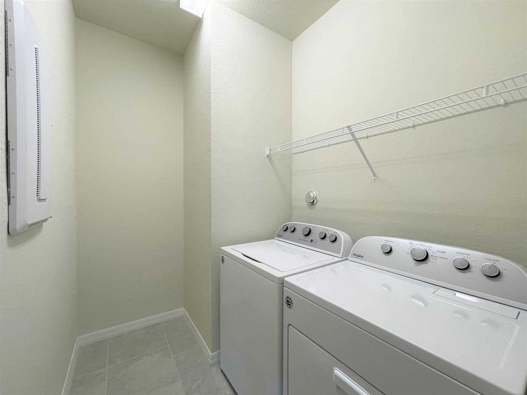 FIELDS AT GULFSTREAM POLO - Residential Lease