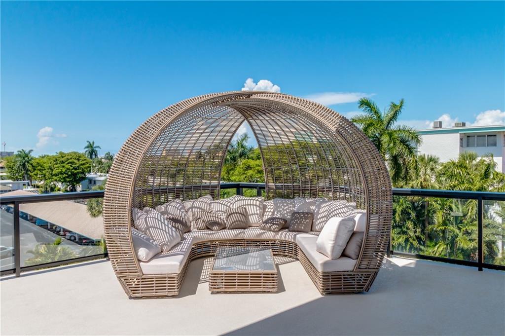 The Palms Of Venice Condo - Residential Lease