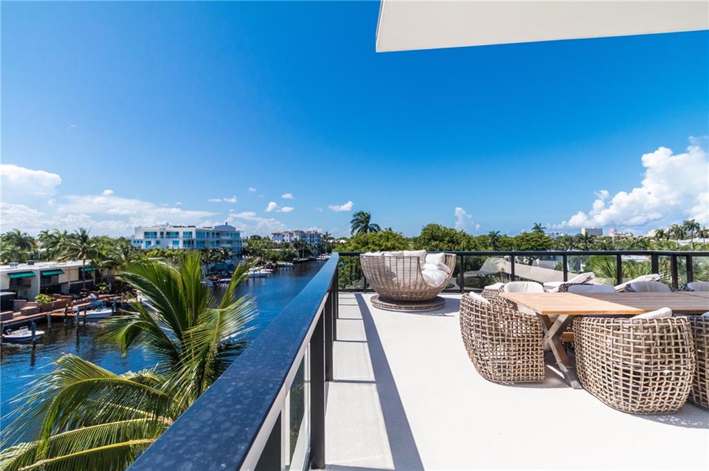 The Palms Of Venice Condo - Residential Lease