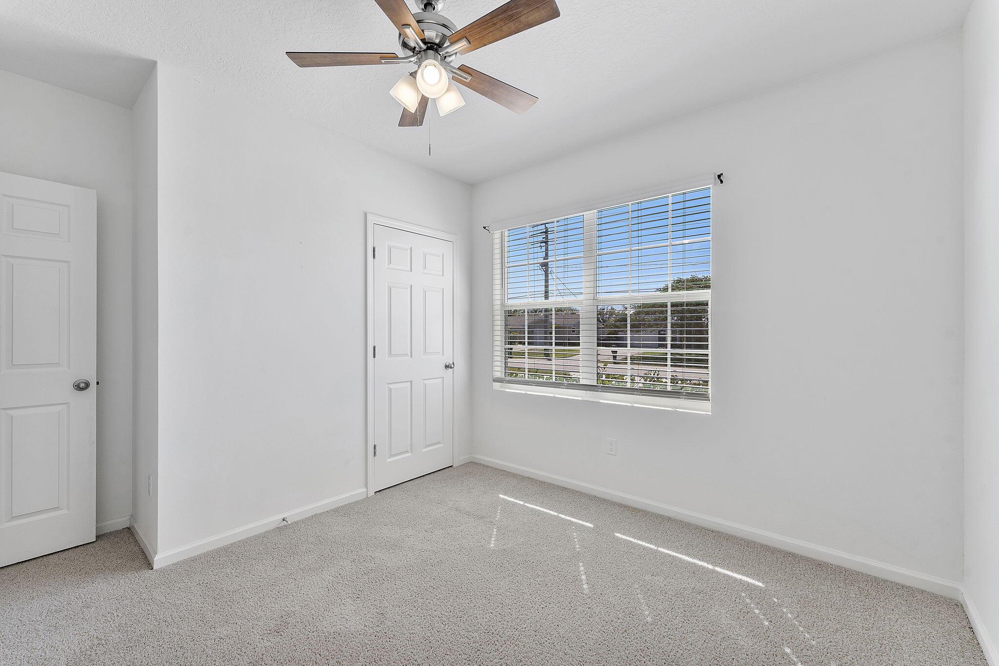 PORT ST LUCIE SECTION 18 - Residential Lease