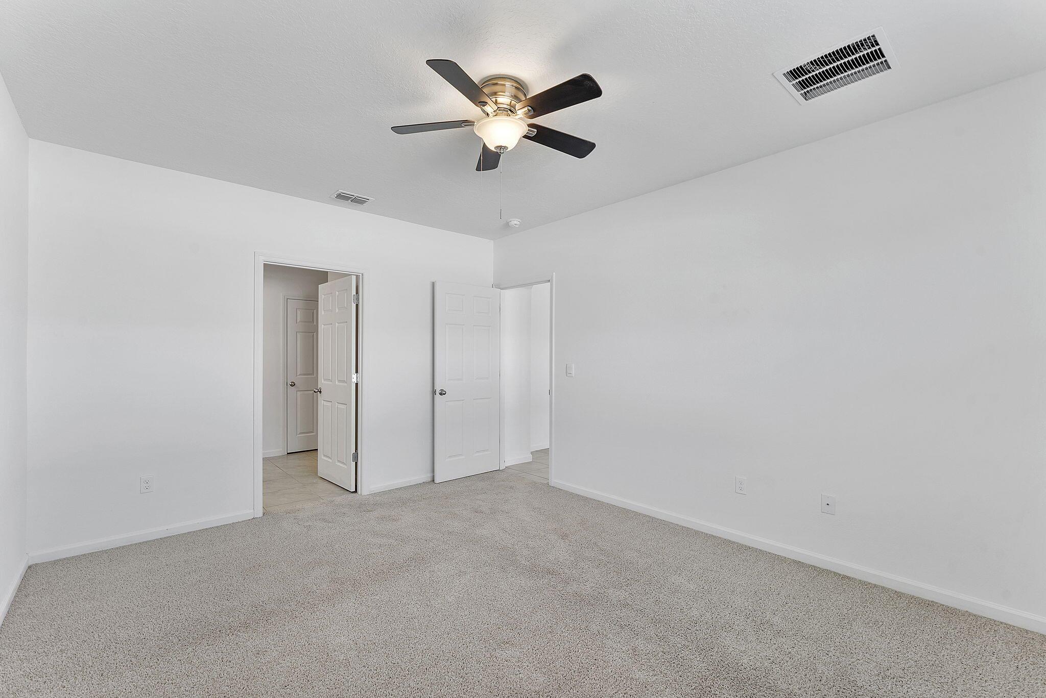 PORT ST LUCIE SECTION 18 - Residential Lease