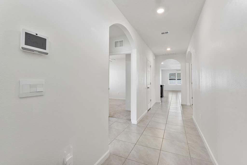Photo of 357 SE Oakridge Drive, Port Saint Lucie, FL 34984 (MLS # R11092803)
