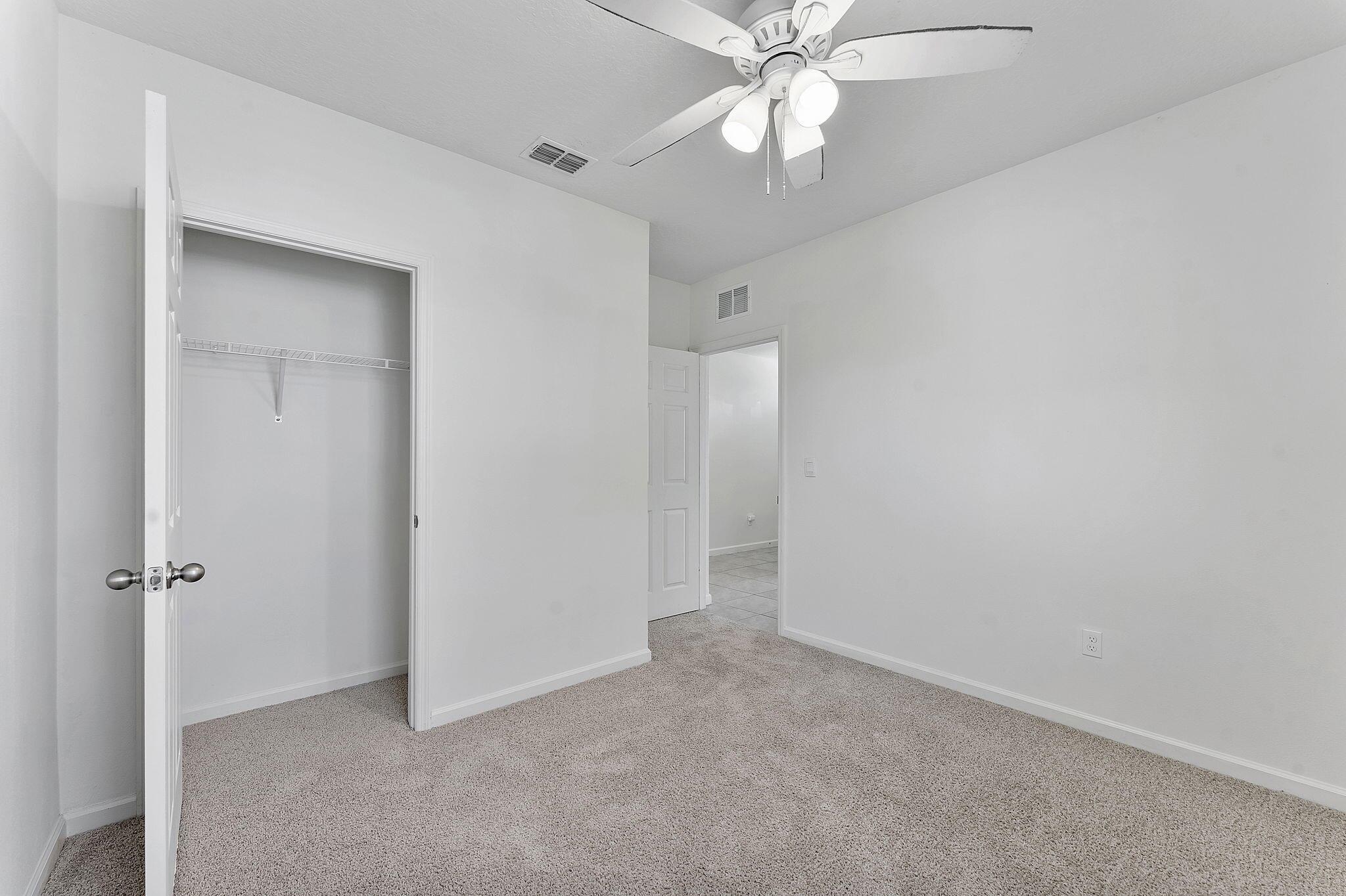 PORT ST LUCIE SECTION 18 - Residential Lease