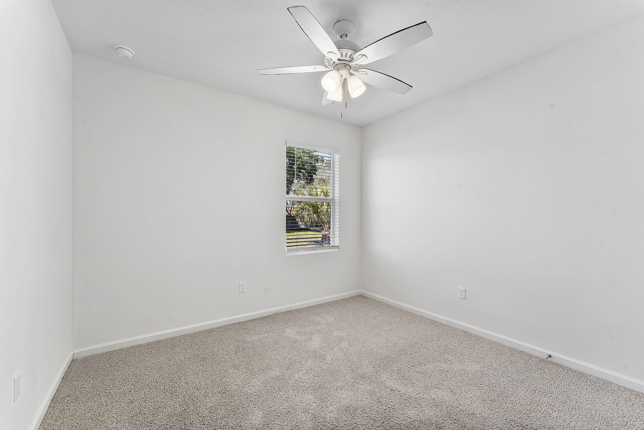 PORT ST LUCIE SECTION 18 - Residential Lease