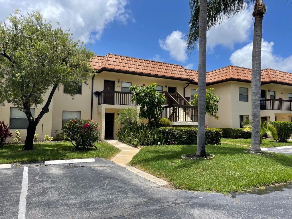 Photo of 7149 Golf Colony Court #203, Lake Worth, FL 33467 (MLS # R10991473)