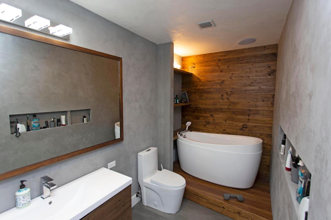 LAKES OF WOODHAVEN II COND - Residential