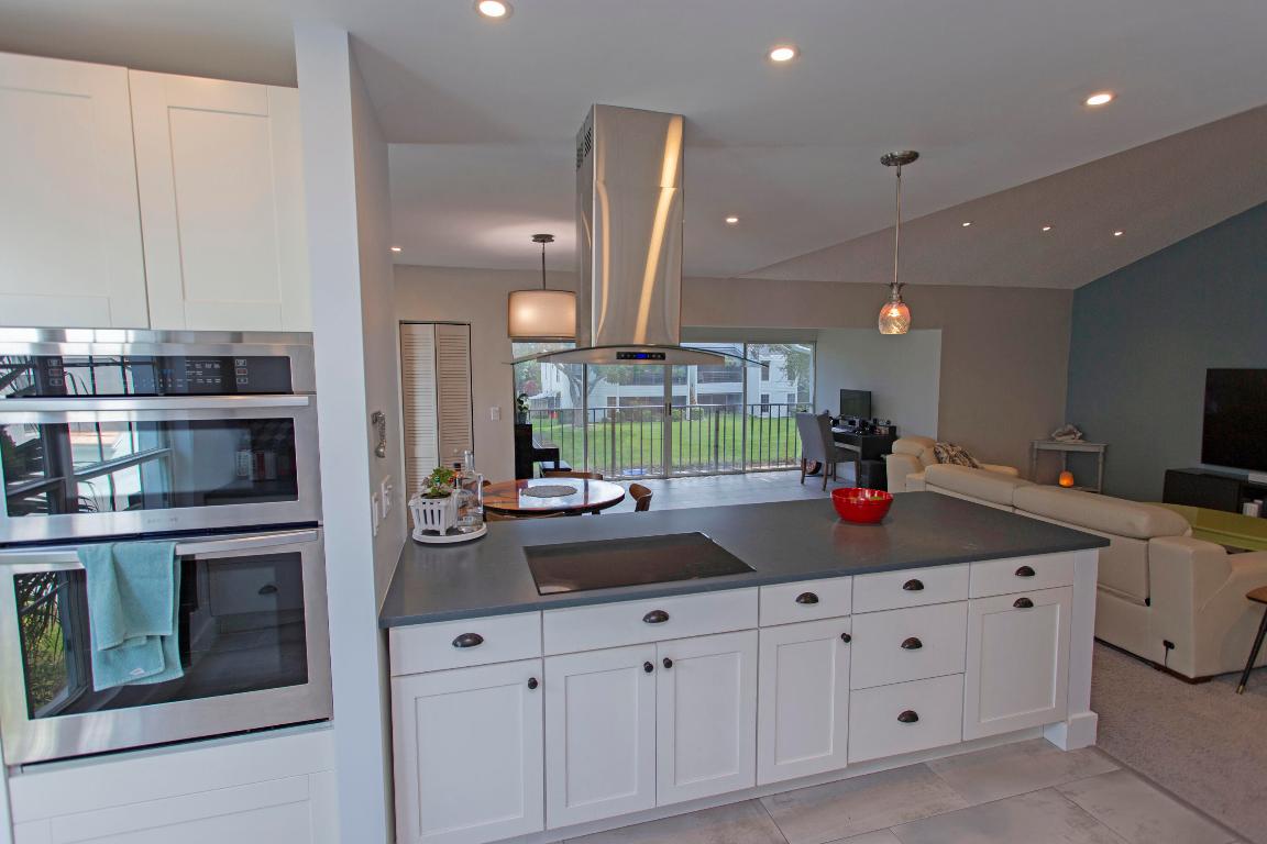 LAKES OF WOODHAVEN II COND - Residential