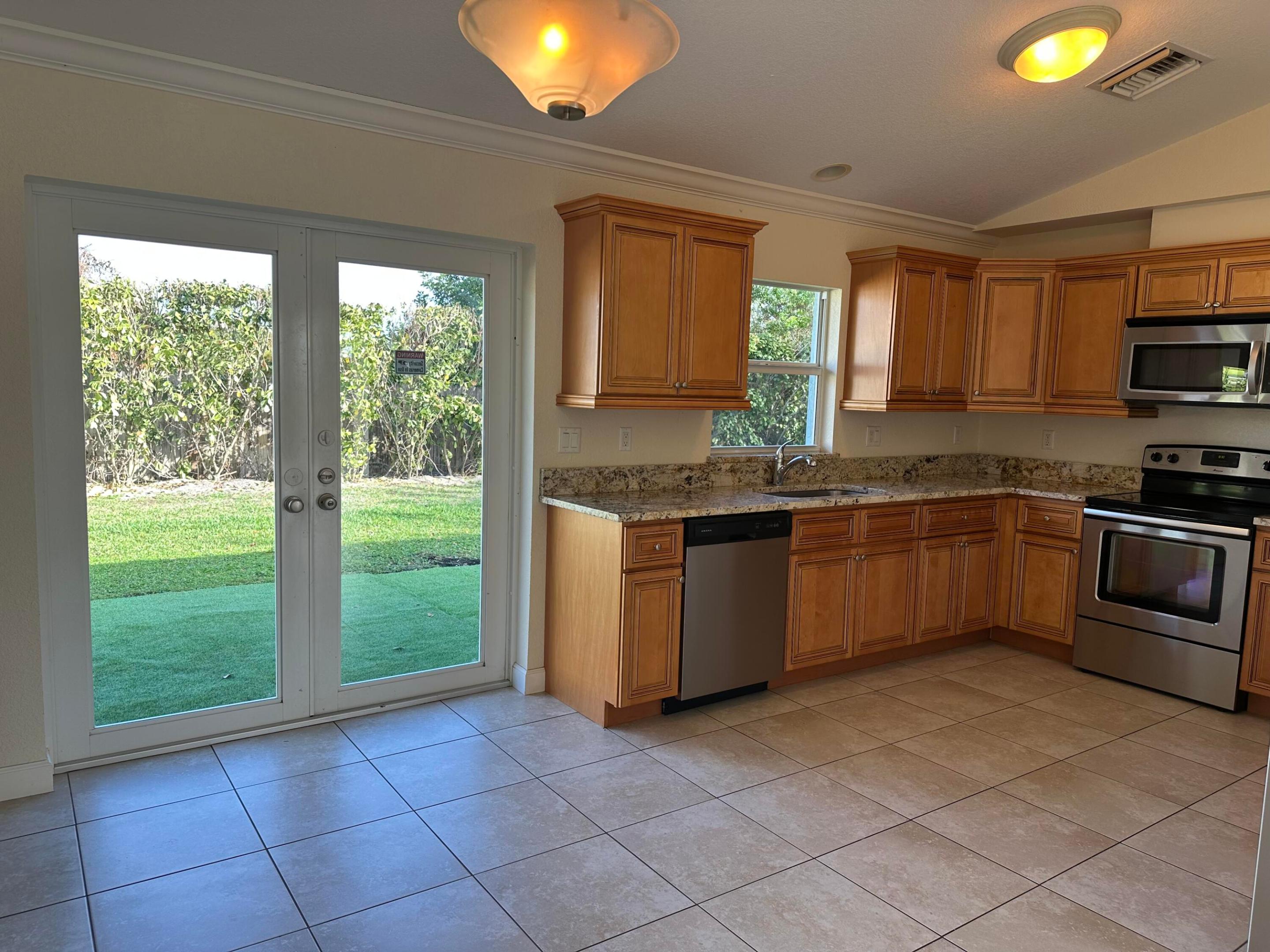 Evergeen Park Unrec - Residential Lease