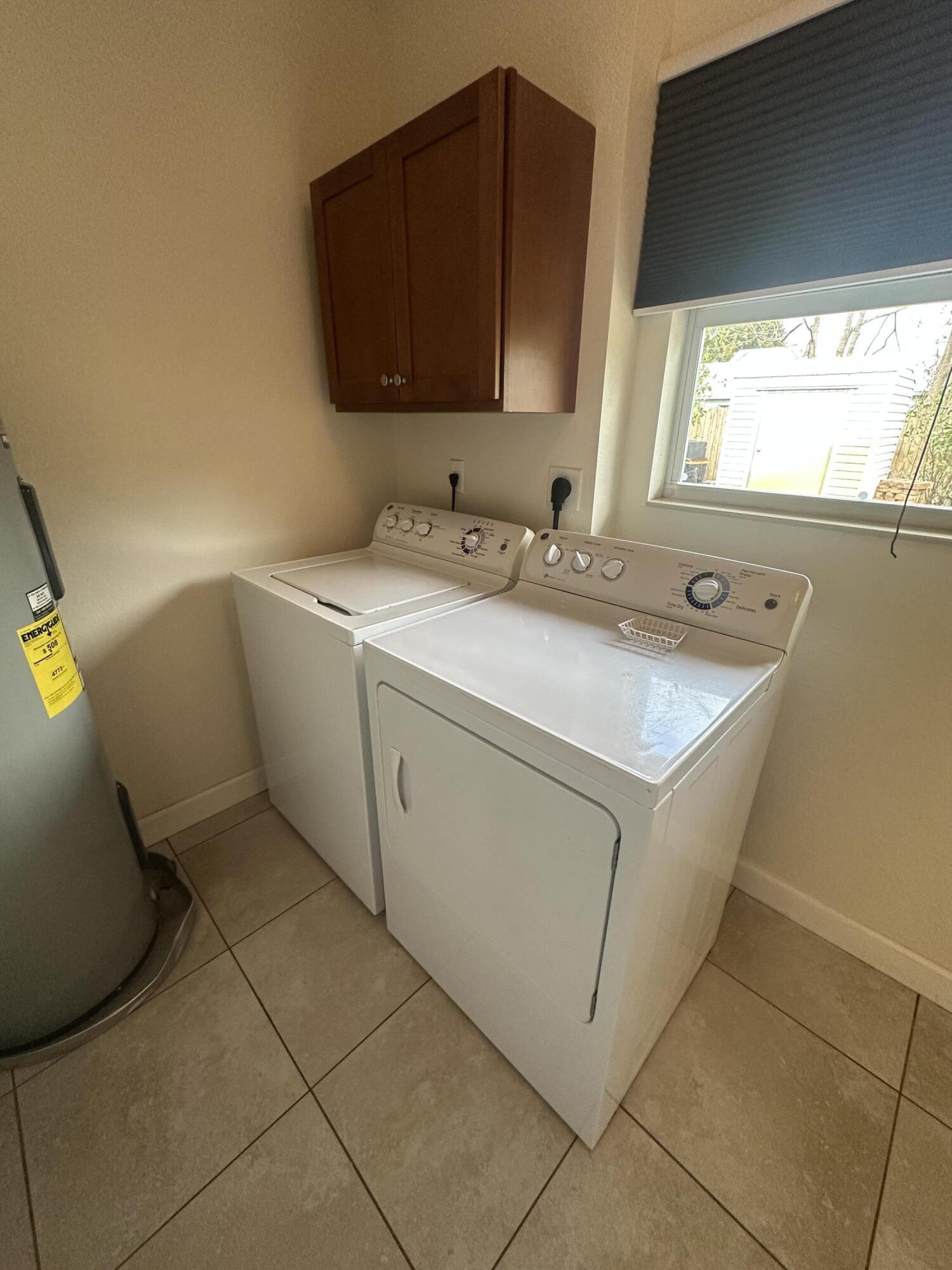 Evergeen Park Unrec - Residential Lease