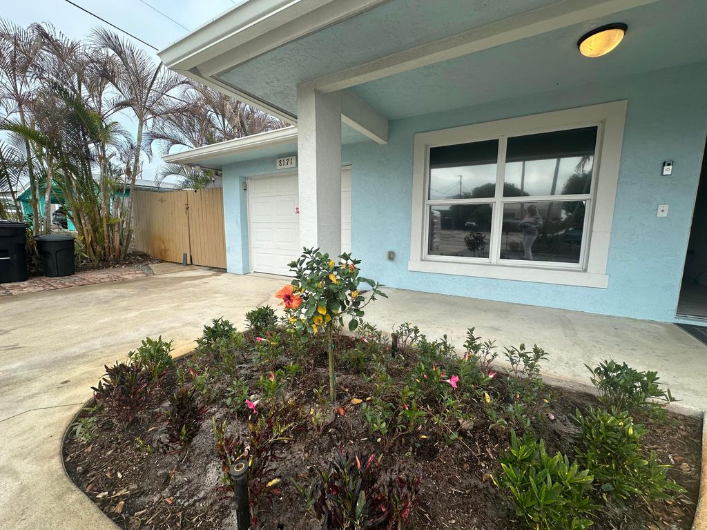 Photo of 8171 SE Evergreen Street, Hobe Sound, FL 33455 (MLS # R11161485)