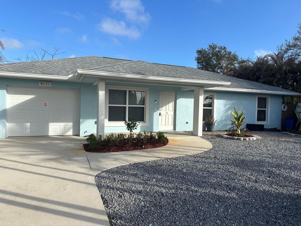 Photo of 8171 SE Evergreen Street, Hobe Sound, FL 33455 (MLS # R11161485)