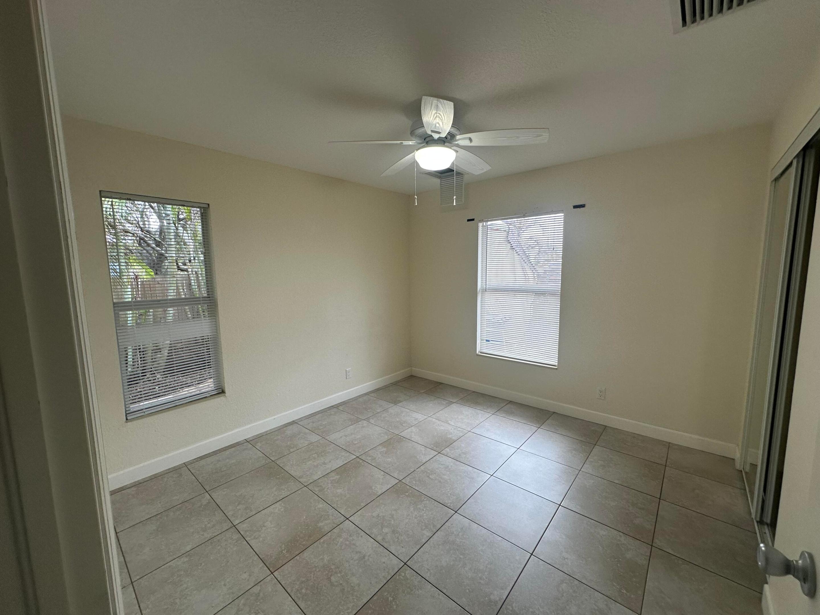 Evergeen Park Unrec - Residential Lease