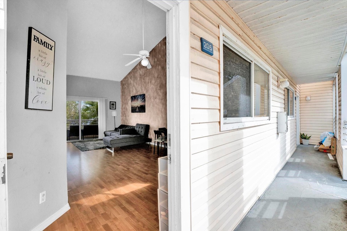 Summer Lakes Condo - Residential