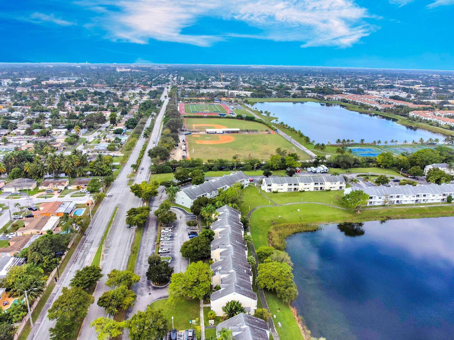 Summer Lakes Condo - Residential