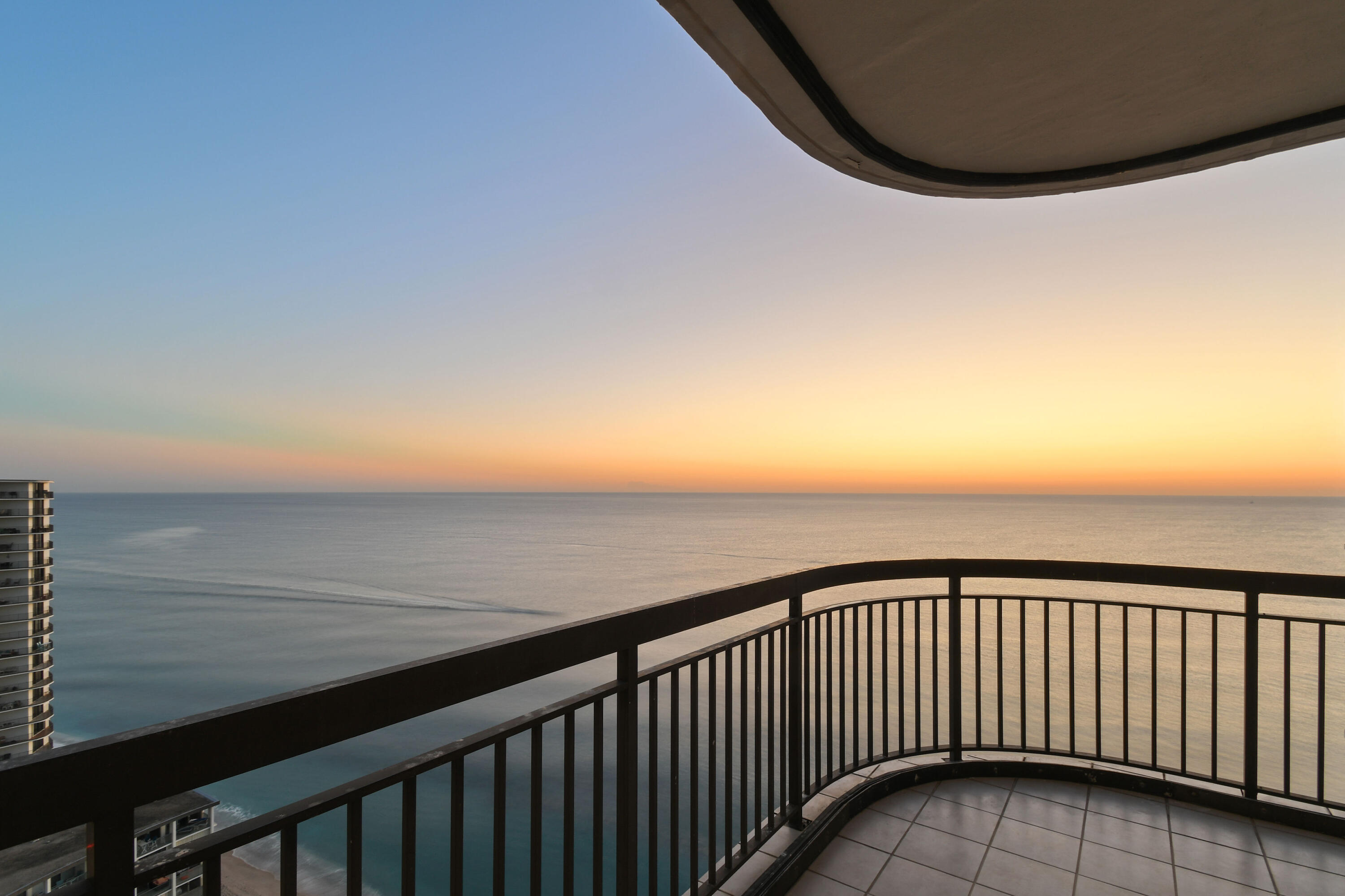 Eastpointe II Condo - Residential