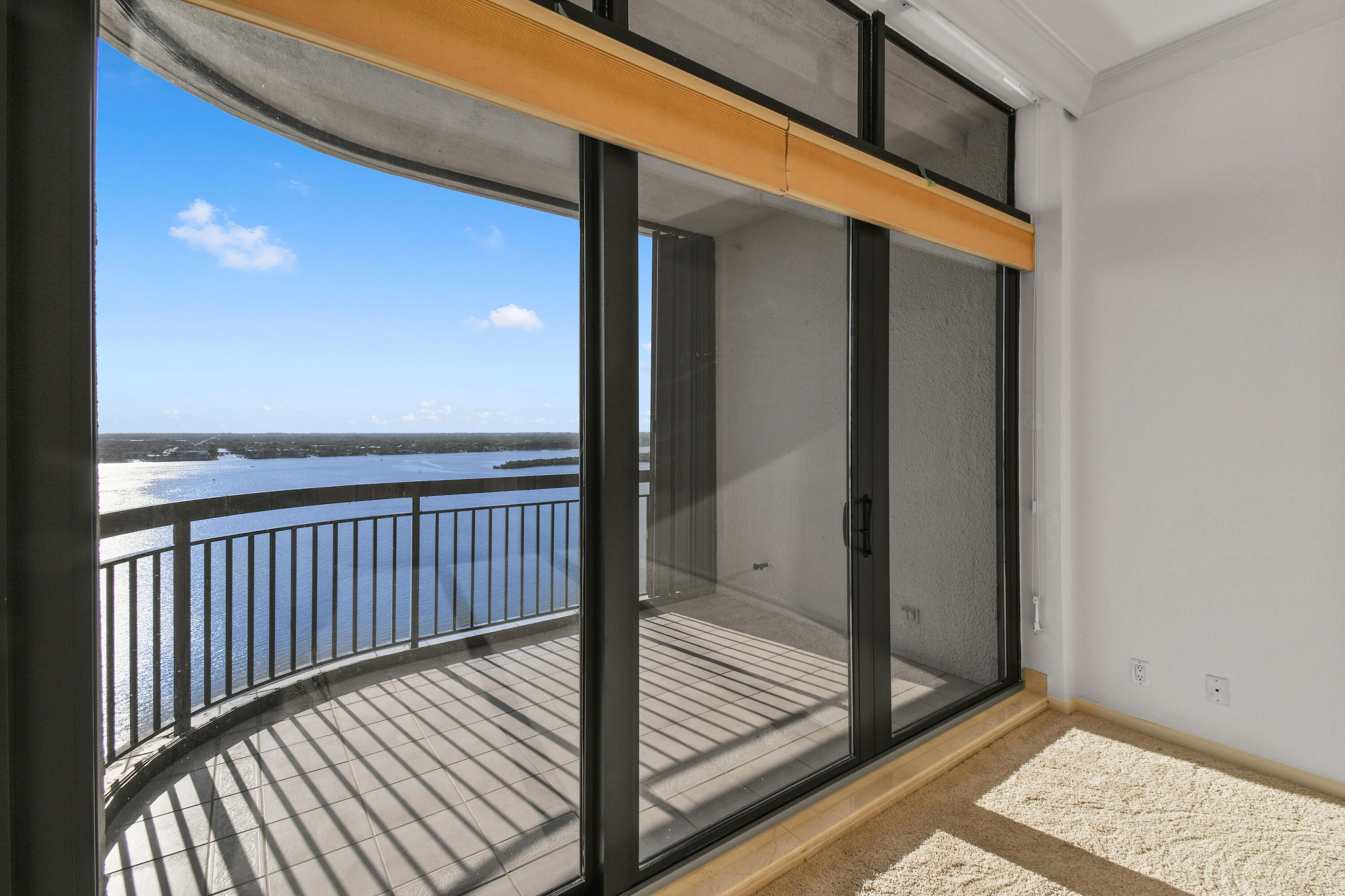 Eastpointe II Condo - Residential