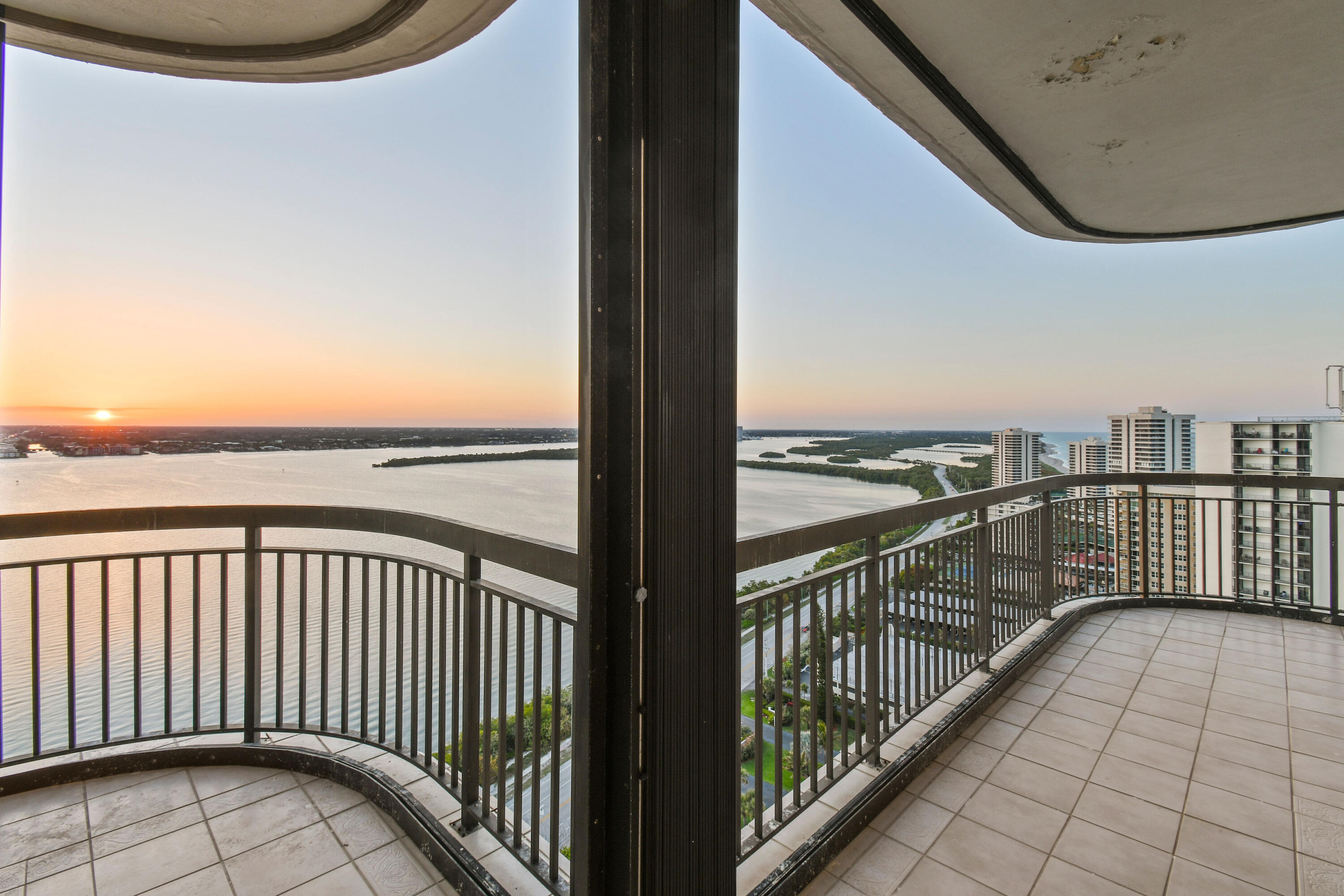 Eastpointe II Condo - Residential