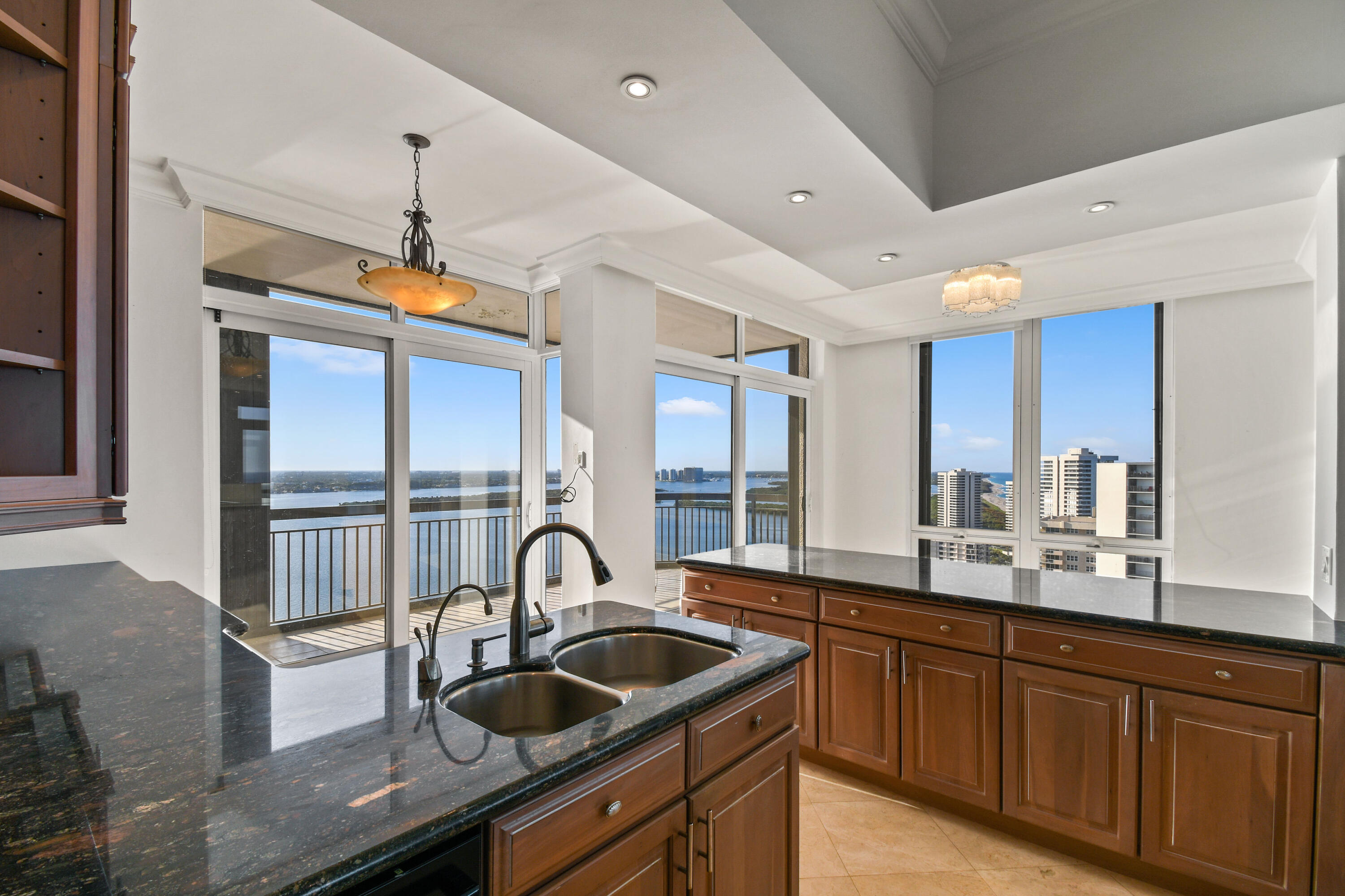 Eastpointe II Condo - Residential