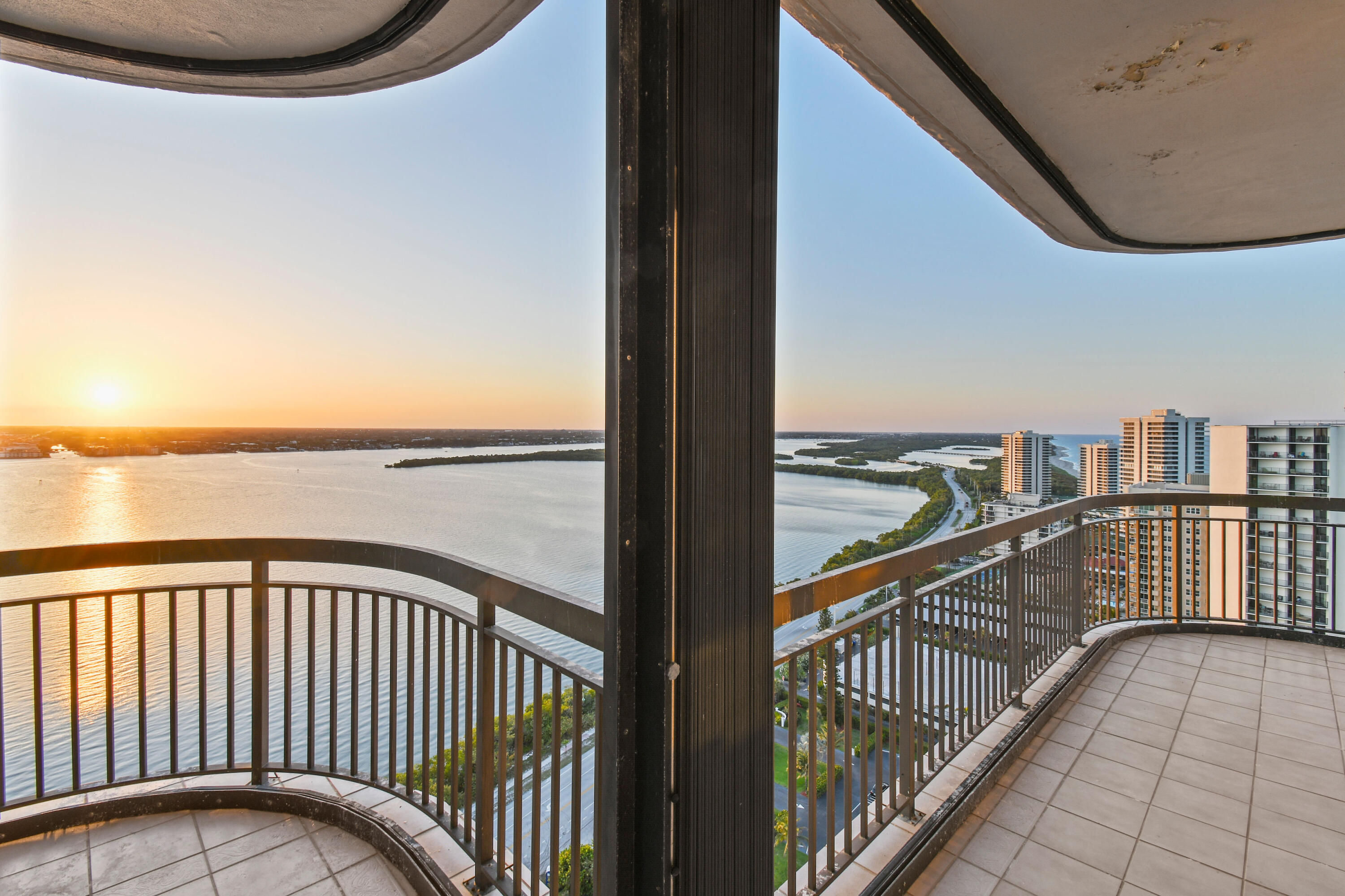 Eastpointe II Condo - Residential