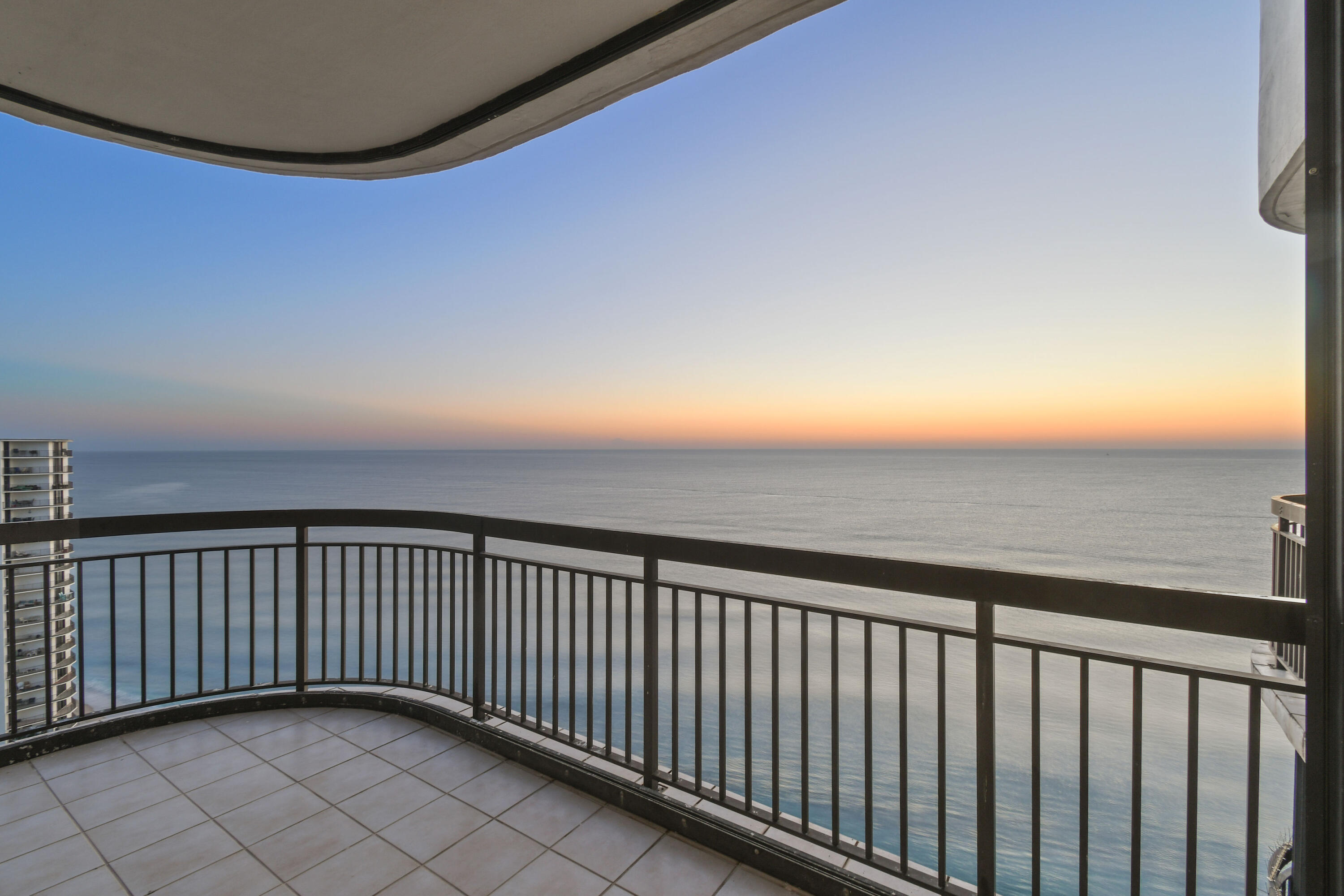 Eastpointe II Condo - Residential