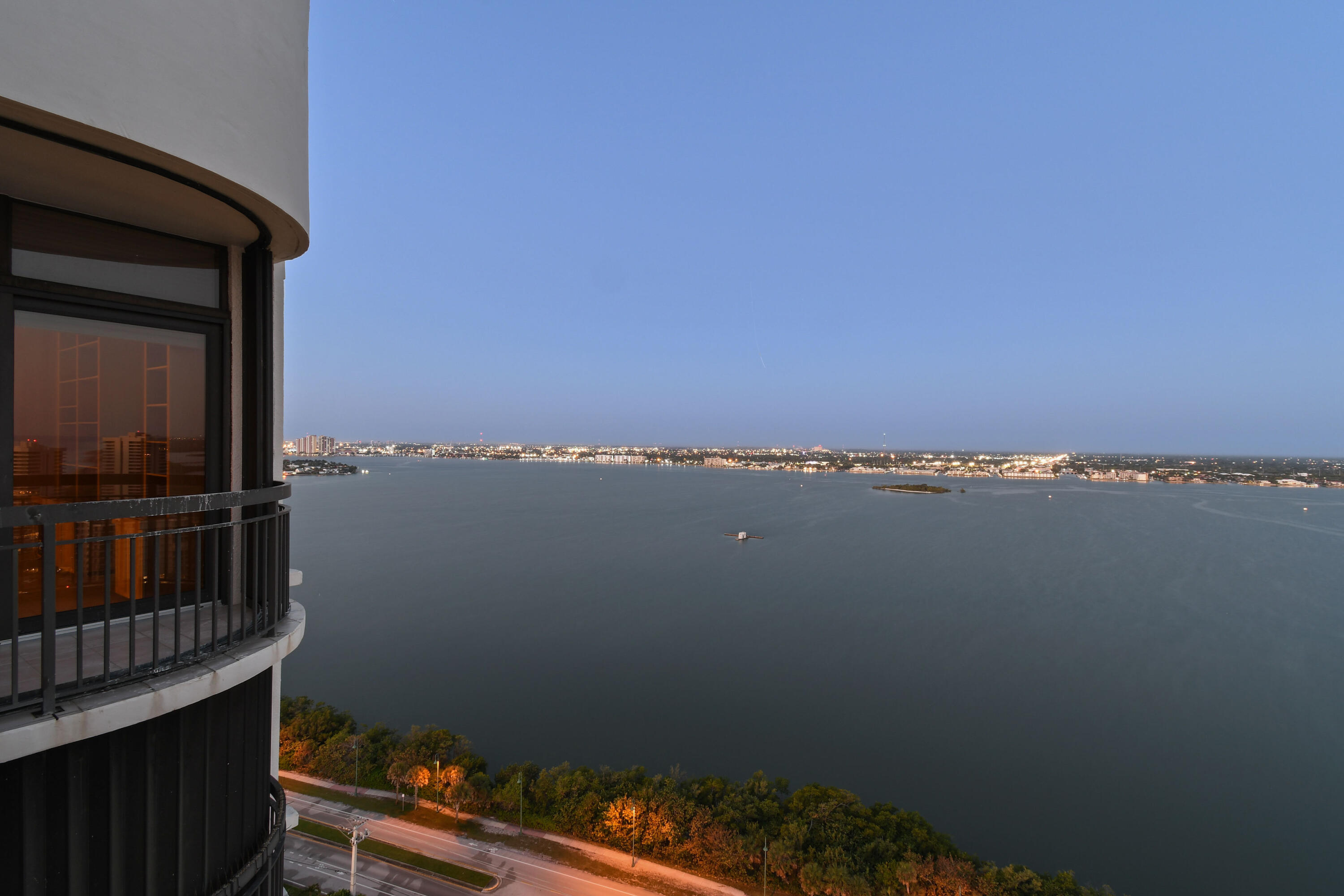 Eastpointe II Condo - Residential