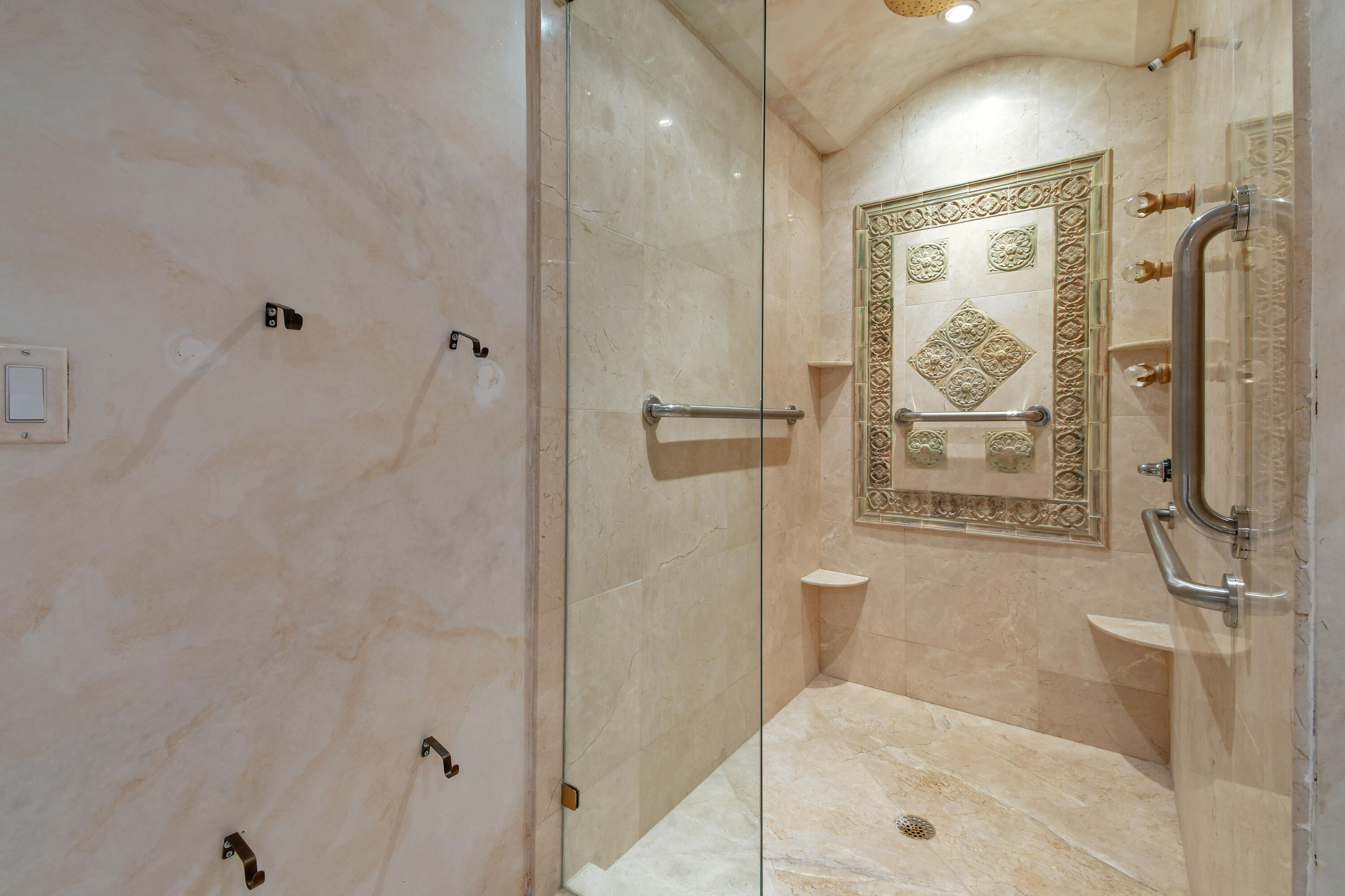 Eastpointe II Condo - Residential