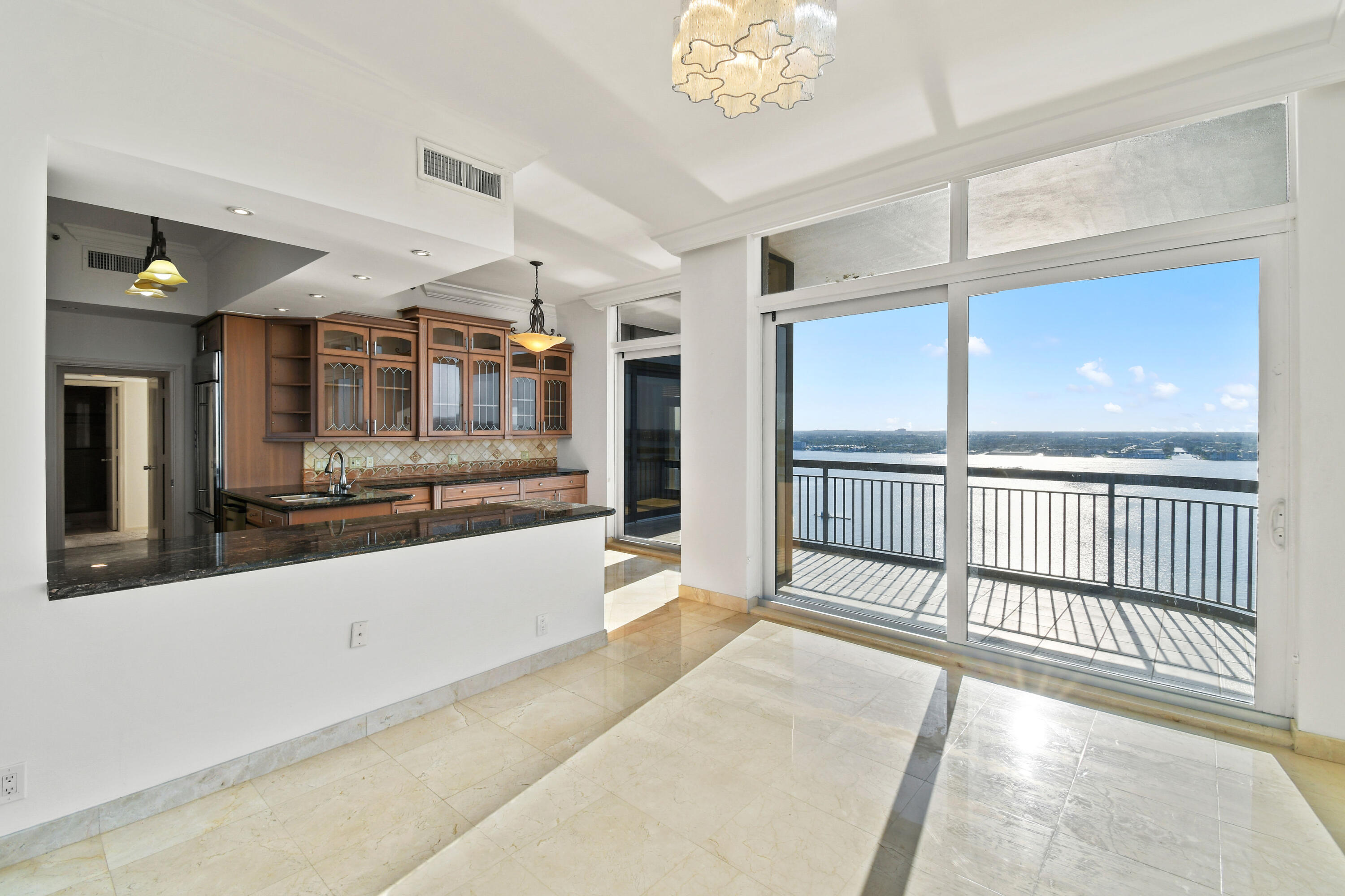 Eastpointe II Condo - Residential