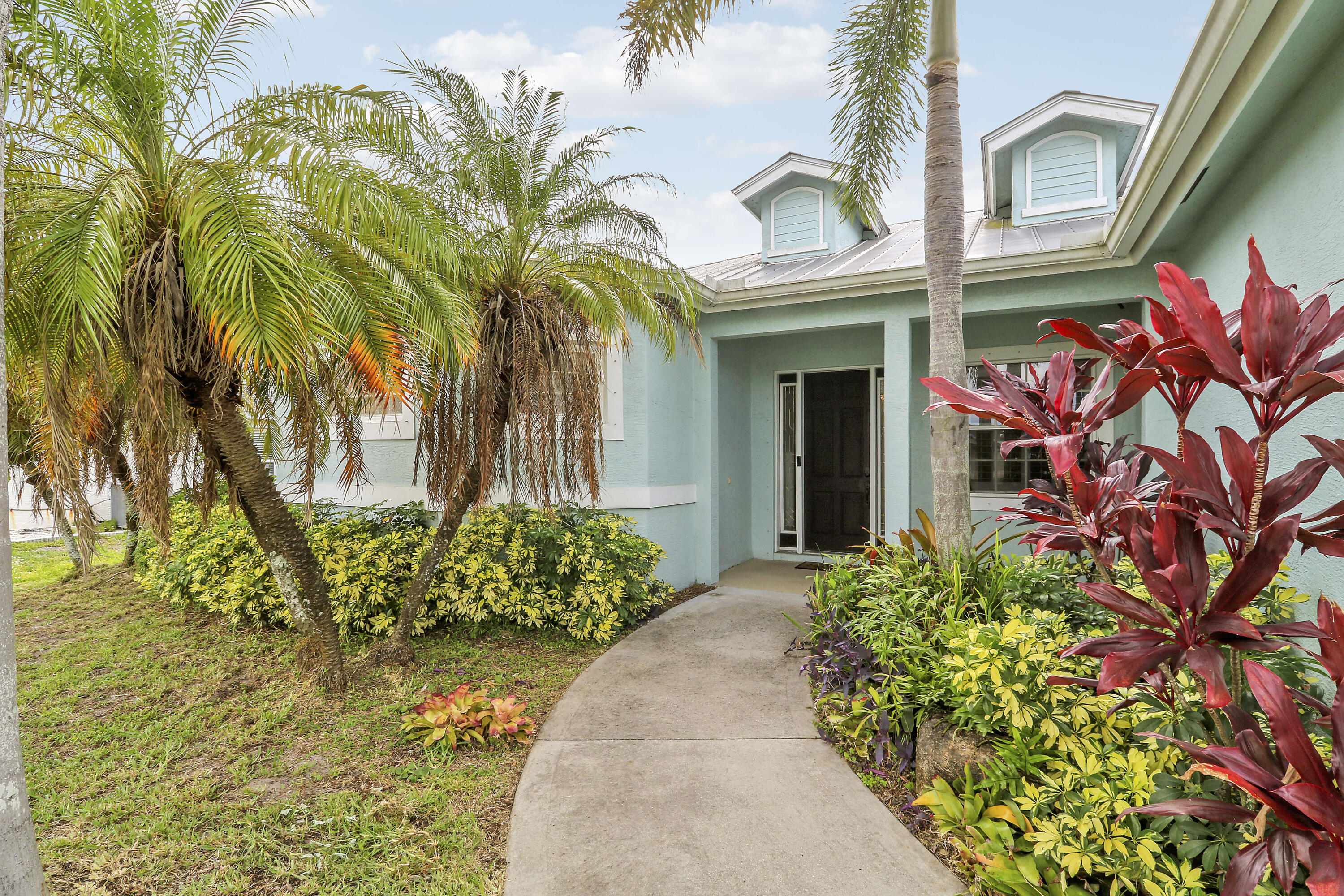 PORT ST LUCIE SECTION 33 - Residential