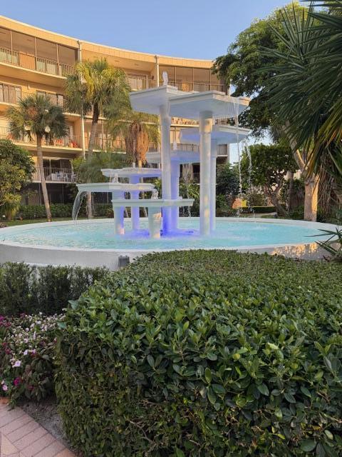 SOUTHGATE CONDO - Residential