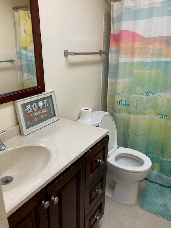 POPPLETON CREEK CONDO - Residential Lease