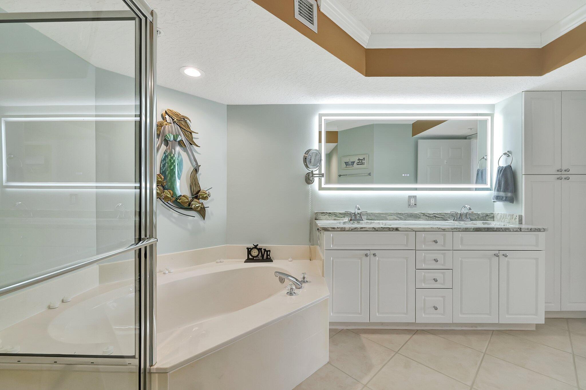 SEABREEZE AT ATLANTIC VIE - Residential